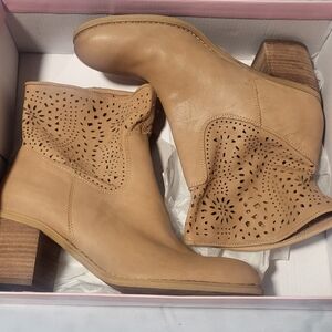 Crown Vintage Perforated Tan Ankle Booties